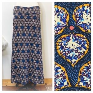 💕Beautiful like new Lularoe Maxi Skirt💕